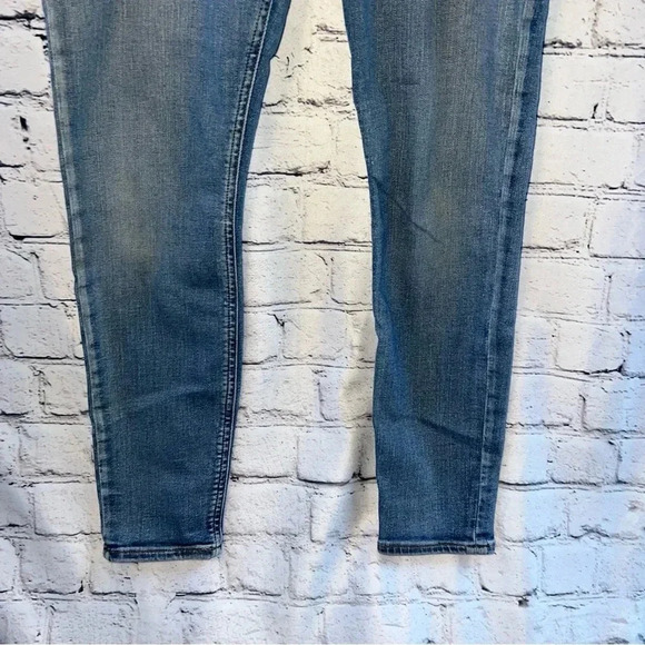 Asos Women’s Medium Wash Skinny Leg Denim Jeans Size 30/28 - Picture 3 of 5